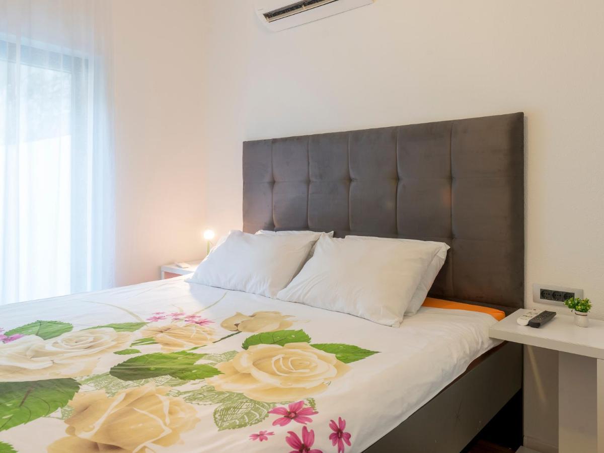 Apartments Windrose Kotor Ngoại thất bức ảnh